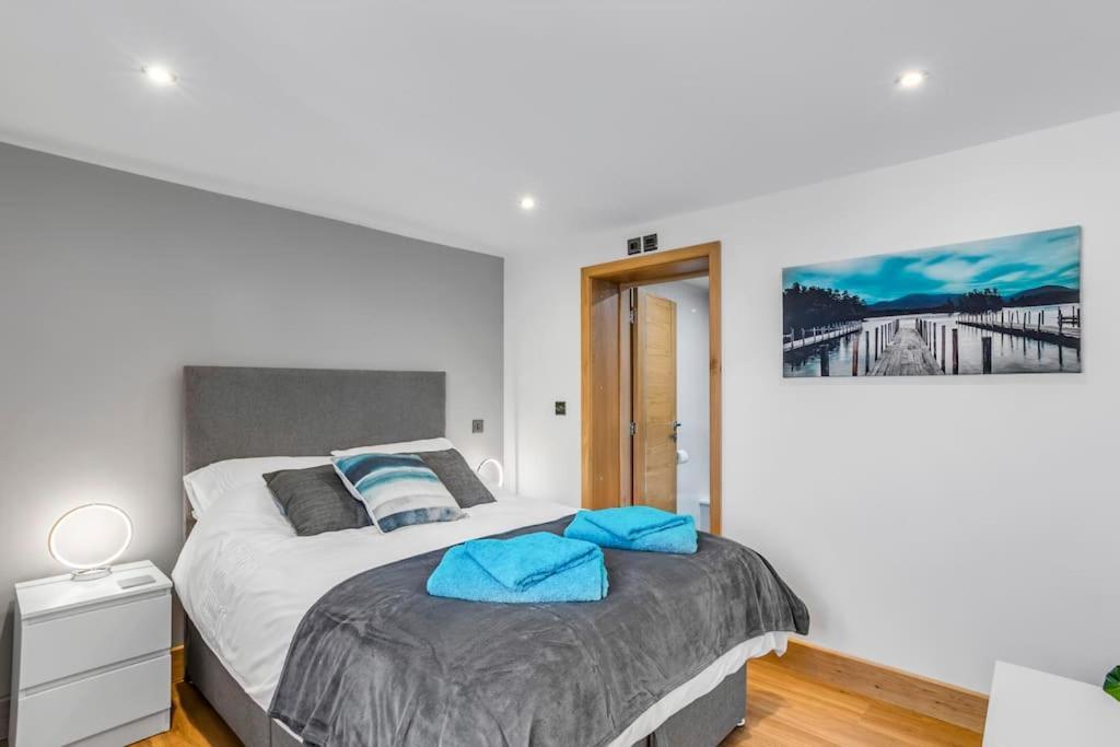 Isabel'S Wing! A Stunning 2 Bedroom Property NWI Exteriör bild